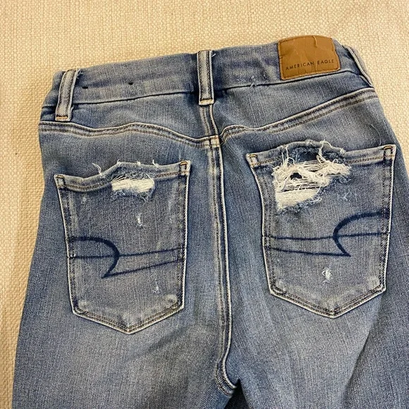 High Rise Jean - Picture 4 of 4